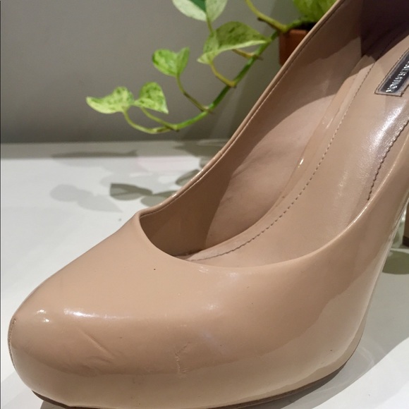 BCBGeneration Nude Parade Pump - Picture 5 of 5
