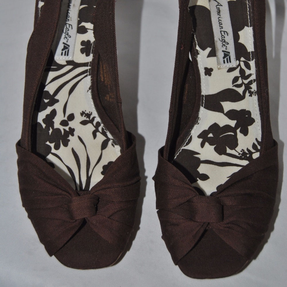 American Eagle cork wedges