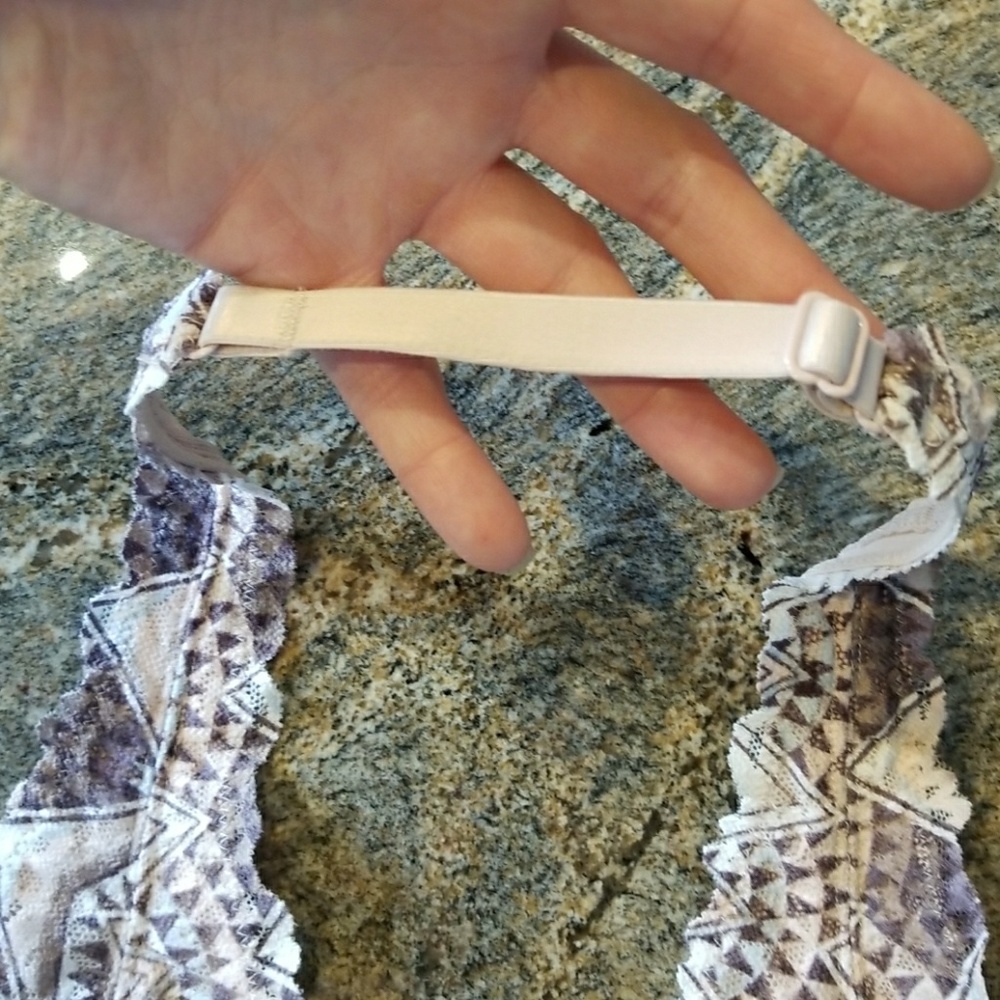 PINK Victoria's Secret lace halter bralette - Picture 3 of 6