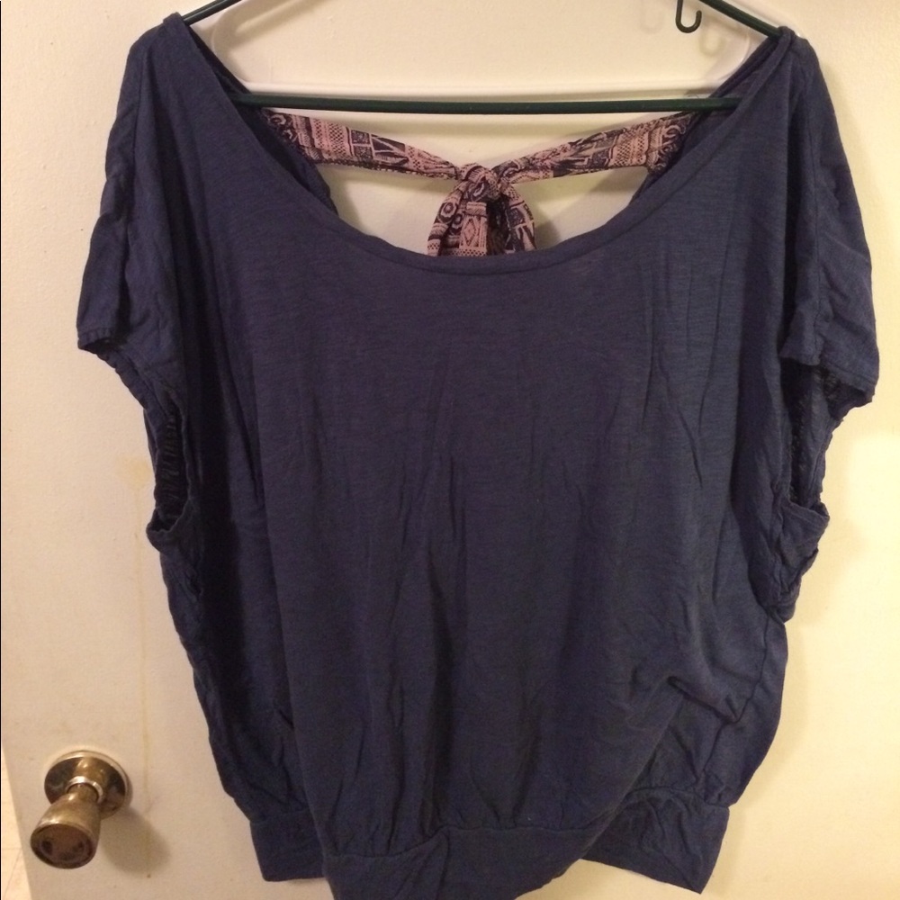 American eagle tieback blouse