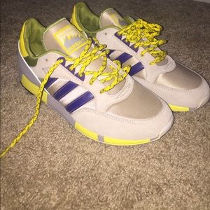 Adidas size 8.5 Boston Super Brand New