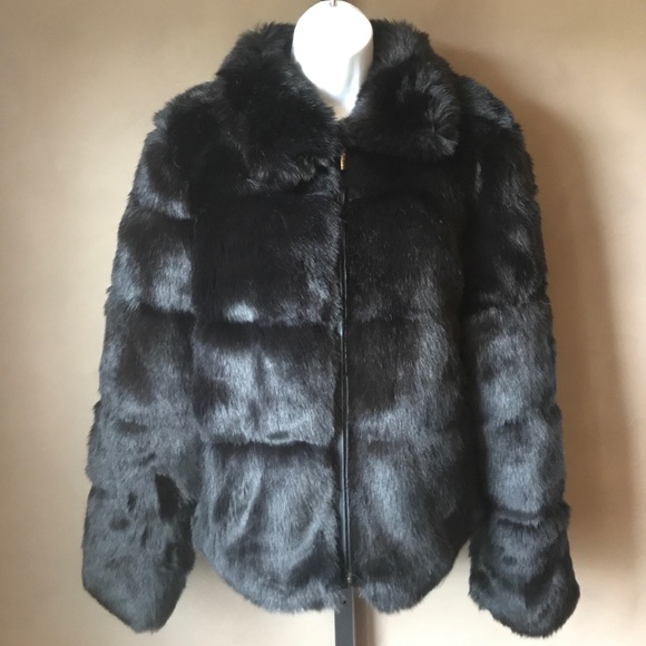 MICHAEL Michael Kors Jackets & Blazers - NWOT MICHAEL Michael Kors Black Faux Fur Jacket