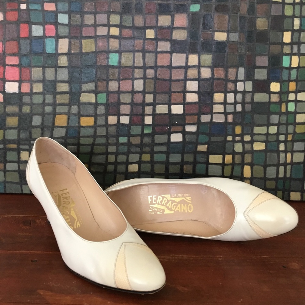 AUTHENTIC Vintage Ferragamo