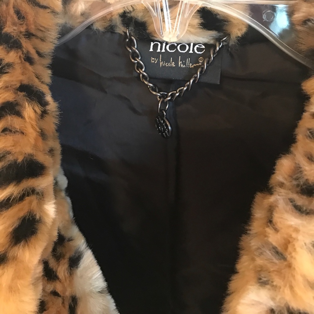 Faux Fur Jacket - Picture 3 of 7