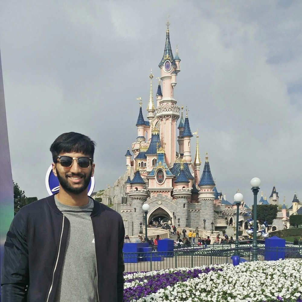 Meet your Posher, Afsar