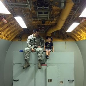 Meet your Posher, Eduardo