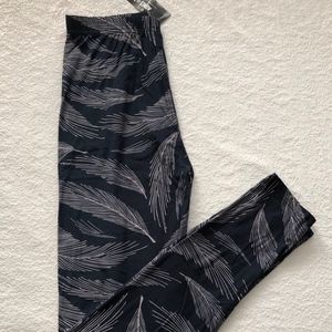 Light As A Feather Adult Leggings S/M