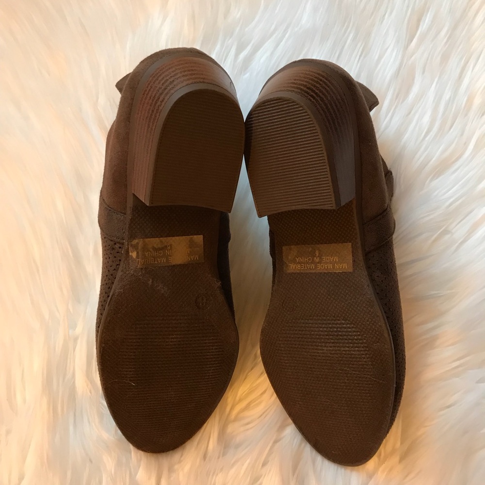 Amber Mocha Booties - Picture 6 of 7