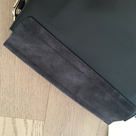 SOLD Chloe Faye Medium Carbon Grey Crossbody Bag - Picture 5 of 8