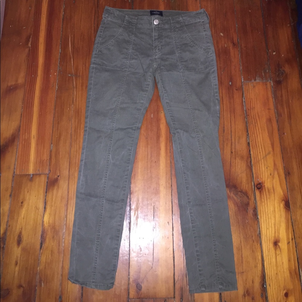 American Eagle Olive Pants (Khaki Material) Size 6