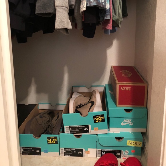 Brand new nike Janowski - Picture 1 of 1