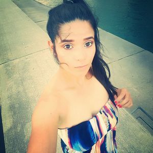 Meet your Posher, Ana