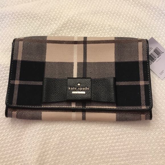 kate spade Handbags - Kate Spade Clutch