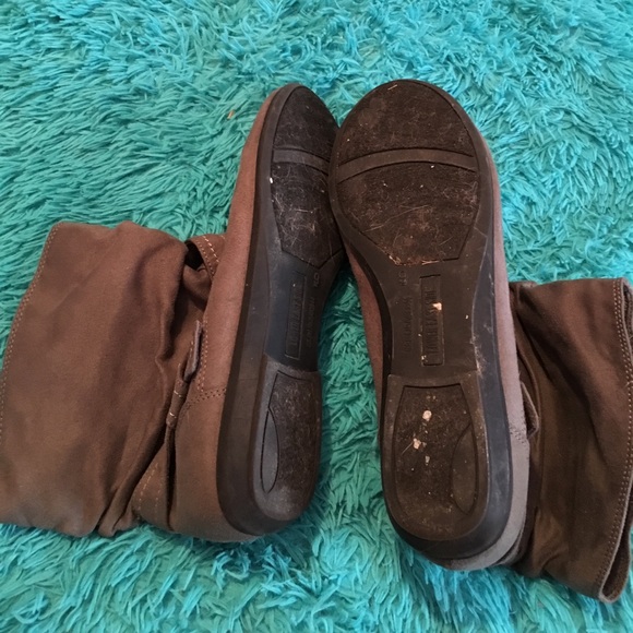 Boots - Picture 3 of 3