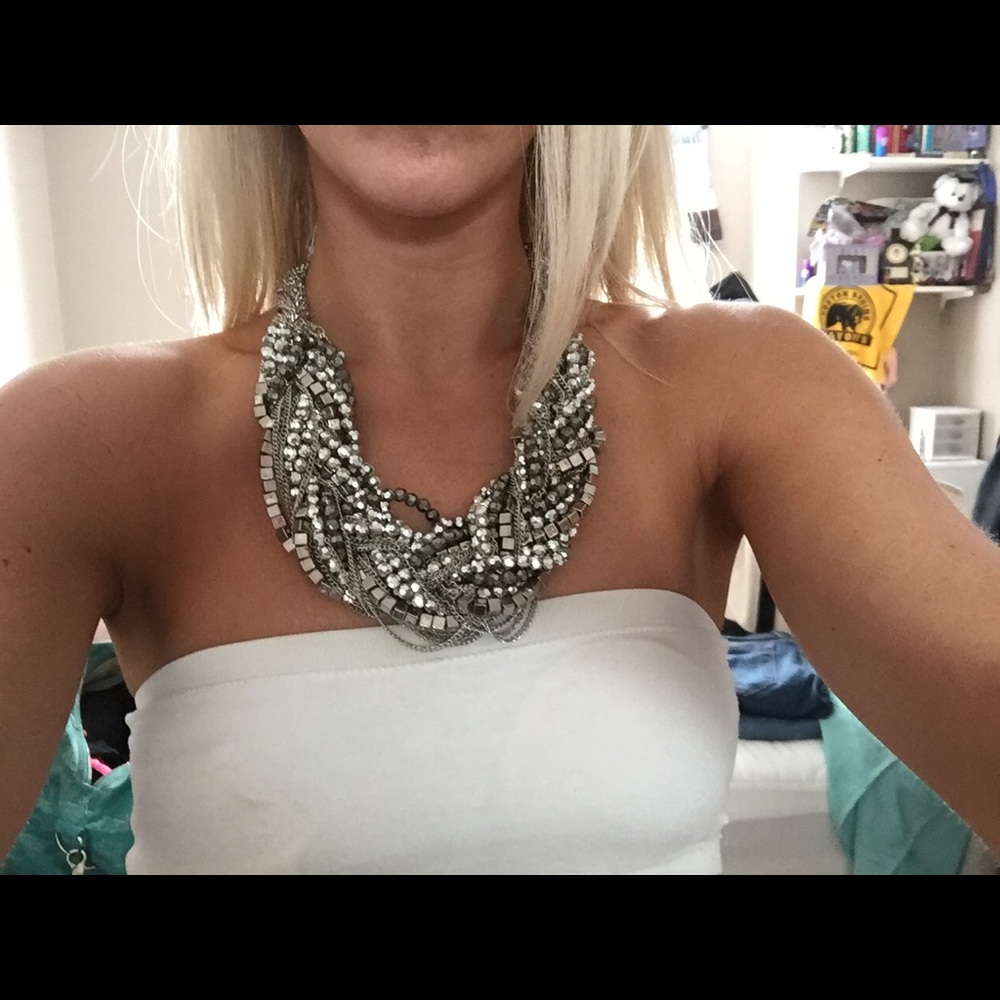 Statement necklace