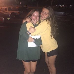 Meet your Posher, Laynie