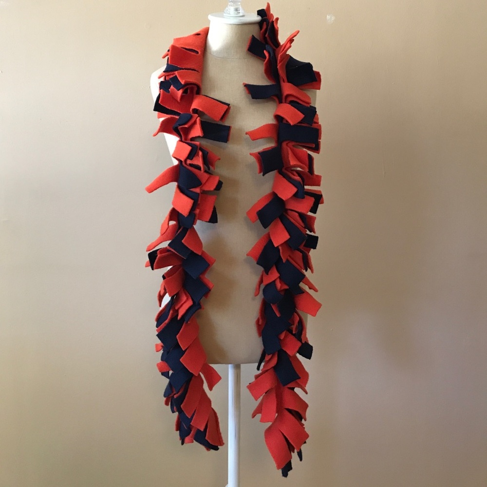 Ladies Fleece Fringe Scarf