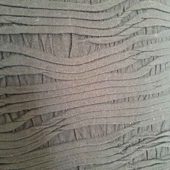 Bandage Style Skirt - Picture 2 of 3