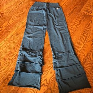 Matilda Jane Finn pants.