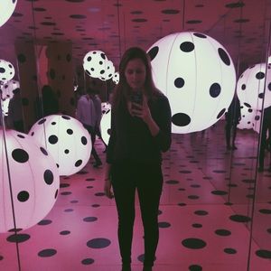 Meet your Posher, Delia