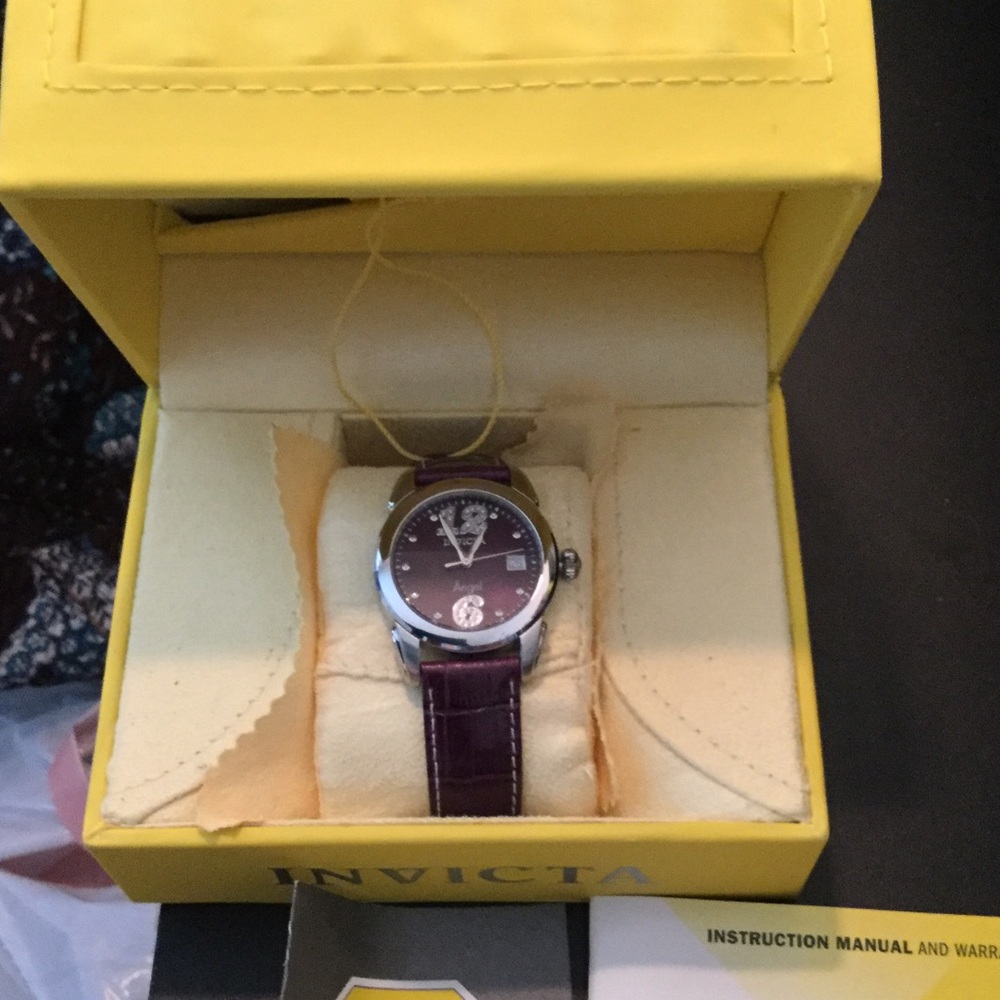 INVICTA watch purple with crystals NEW