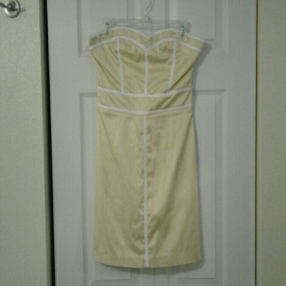 Yellow lime green dress with white piping size 9