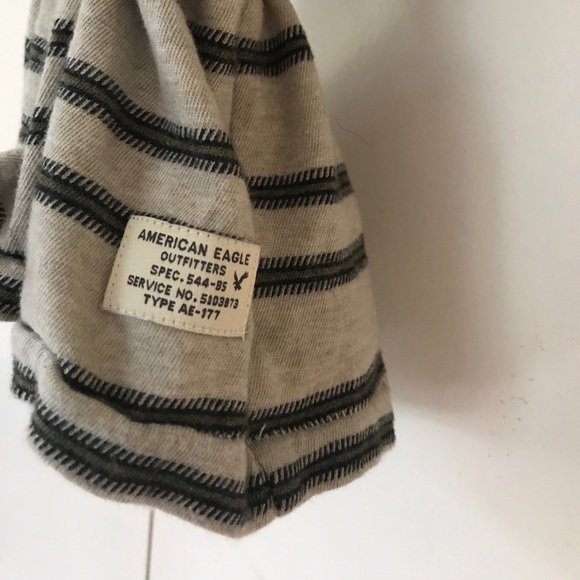 American Eagle casual t-shirt - Picture 2 of 3