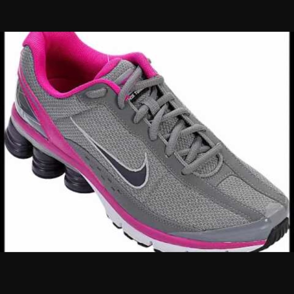 Women’s Nike shox turmoil