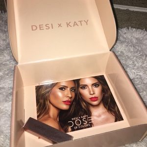 DesixKaty Over the Top gloss