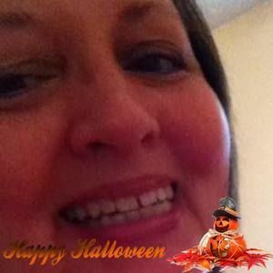 Meet your Posher, Laurie