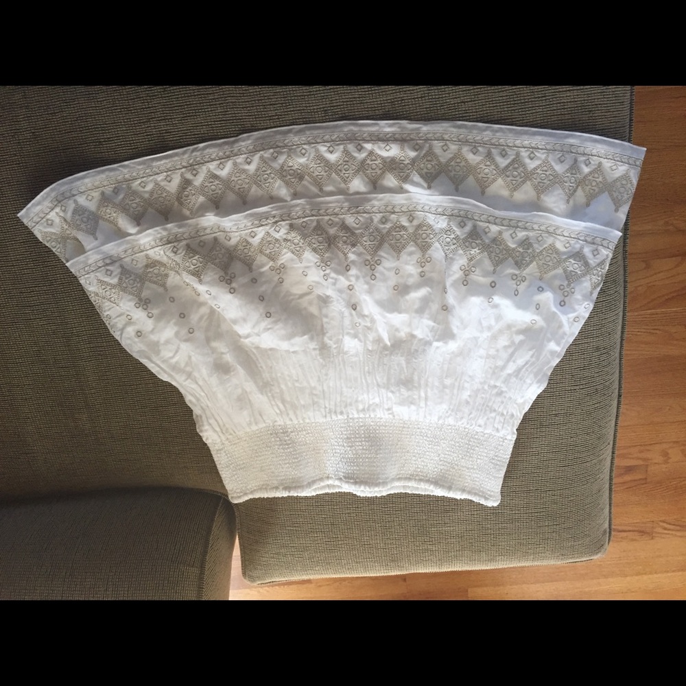 White House Black Market Skirt