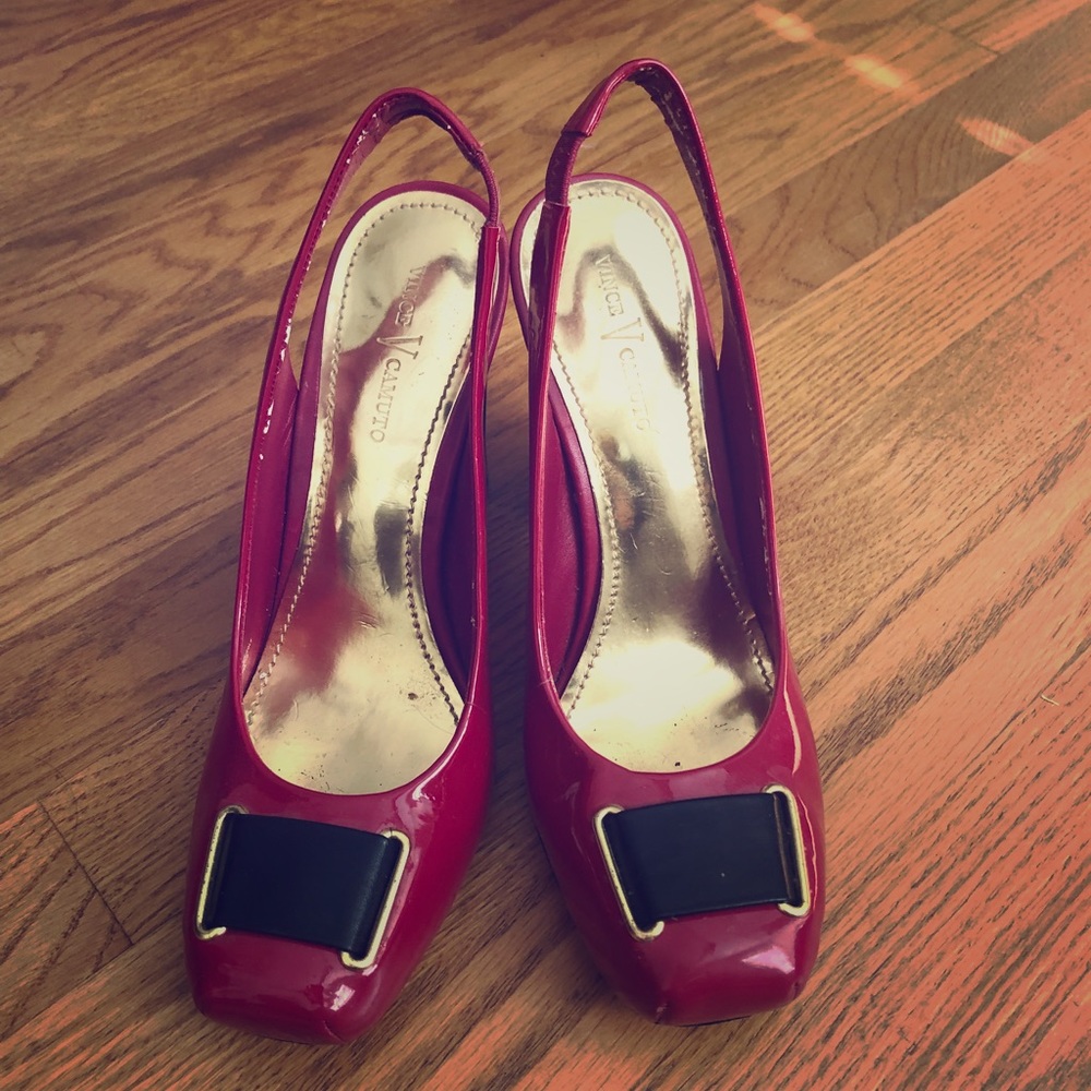 Vince Camuto Raspberry heel