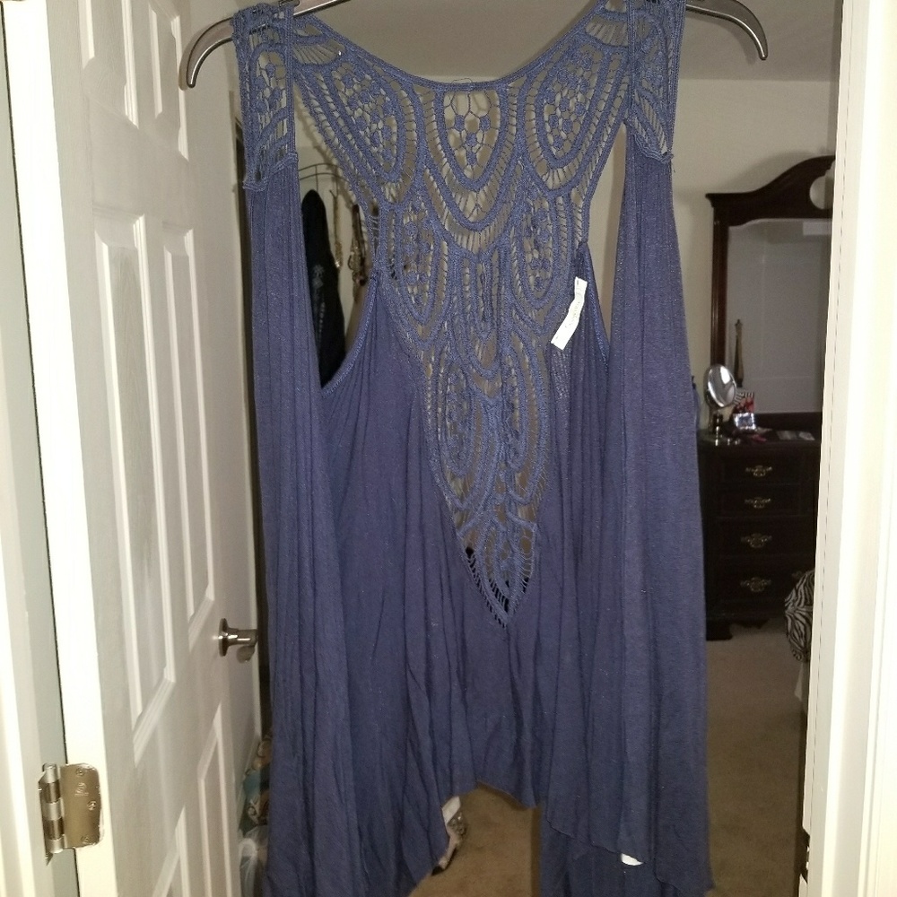 Sleeveless Cardigan