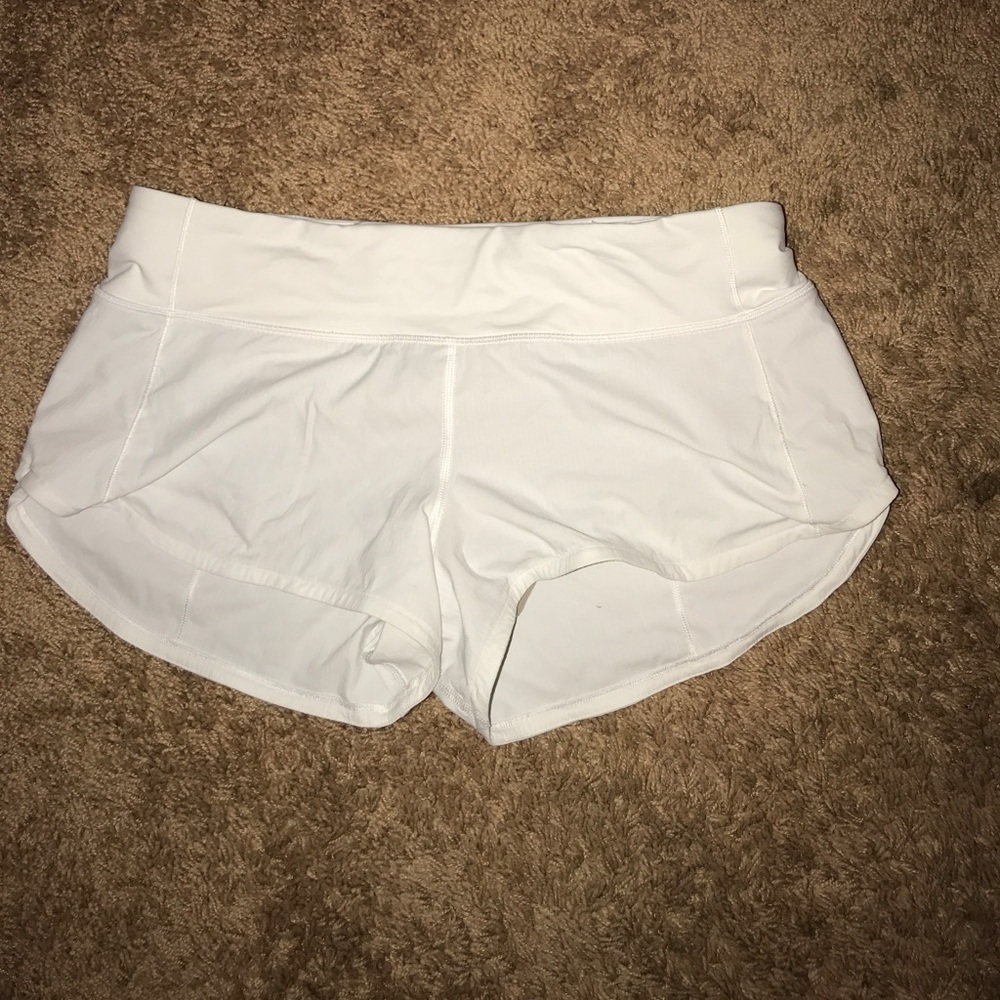 Lulu lemon speed short size 6