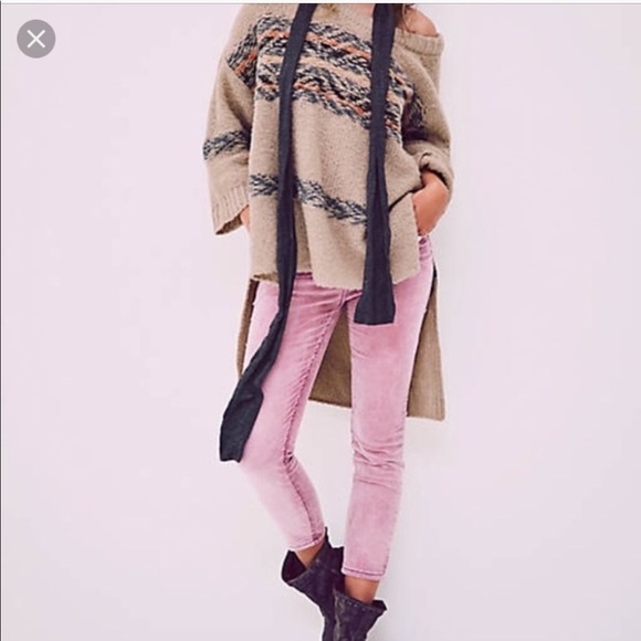 Free People Pants - SALE🛎EUC FREE PEOPLE ROLLER CROP CORD MERLOT PINK