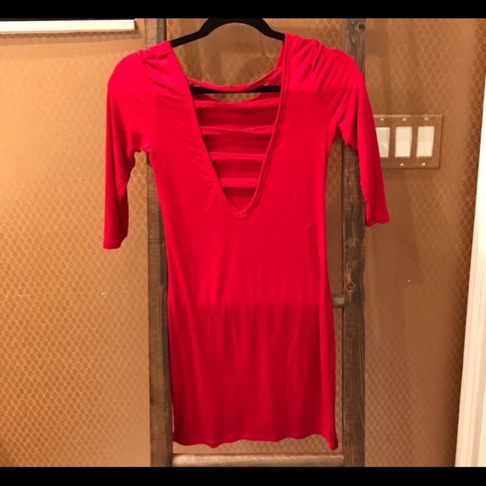 Red Tobi dress - Picture 3 of 5