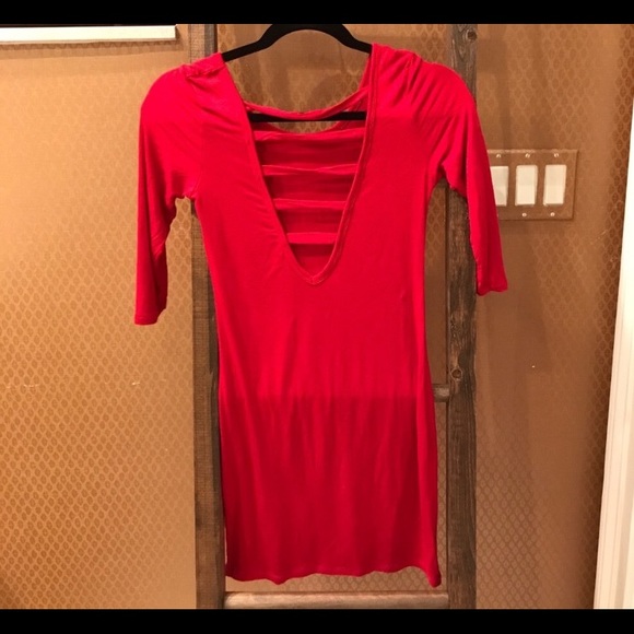 Red Tobi dress - Picture 3 of 5