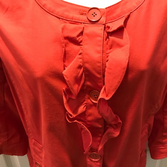 Red jacket - Picture 2 of 8