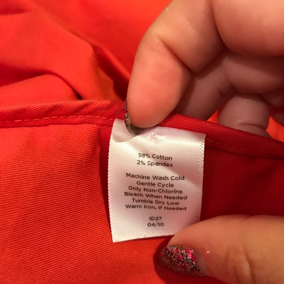 Red jacket - Picture 5 of 8