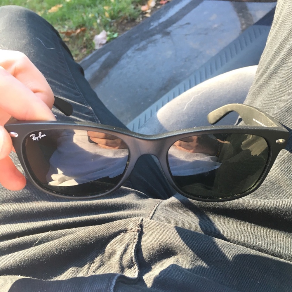 Ray Ban original Wayfarer Sunglasses *Authentic