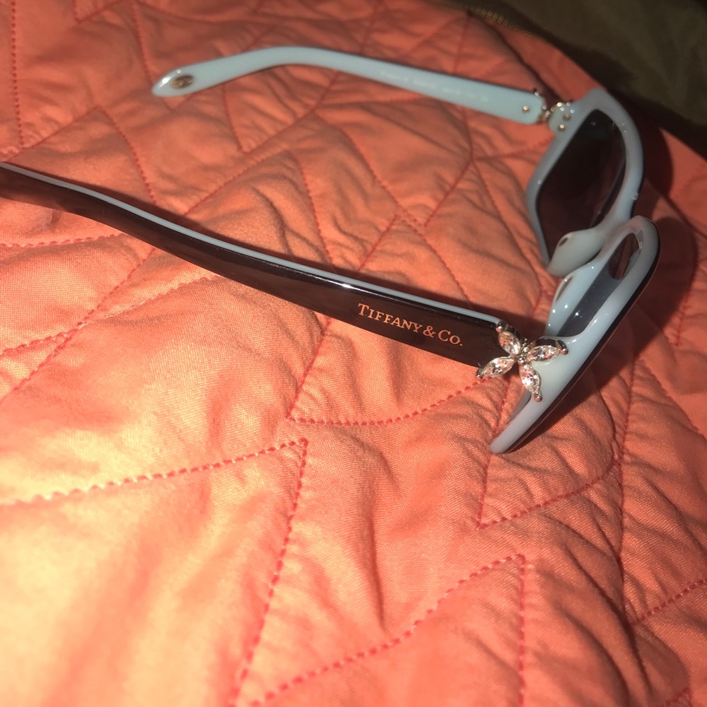 AUTHENTIC TIFFANY & CO SUNGLASSES