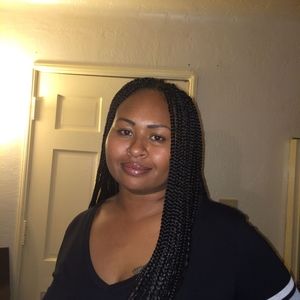 Meet your Posher, Ebony