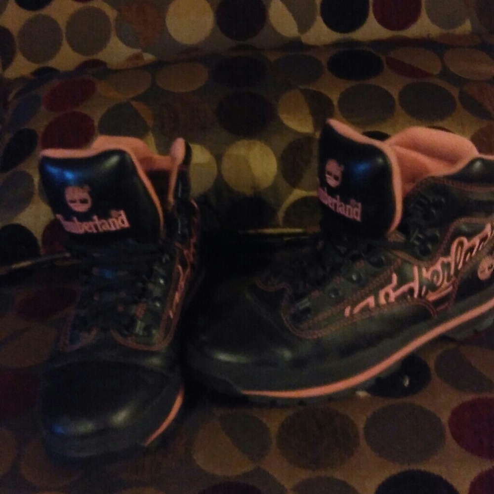 Timberlands - Picture 2 of 2