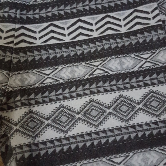 American Eagle leggins - Picture 4 of 4