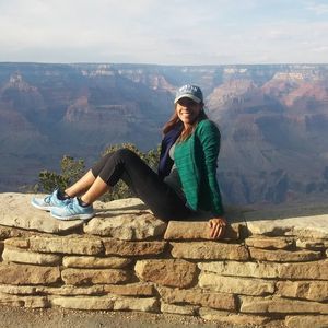 Meet your Posher, Monique