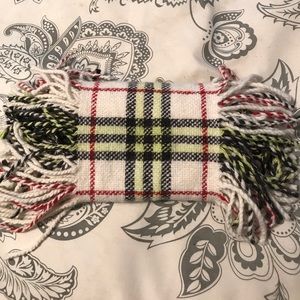 Authentic Burberry Fringe wool scarf