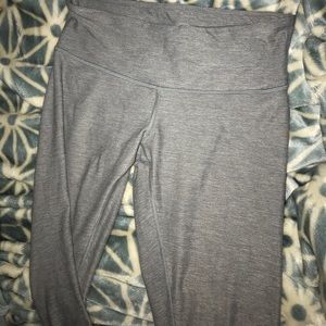 gray lulu lemon leggings