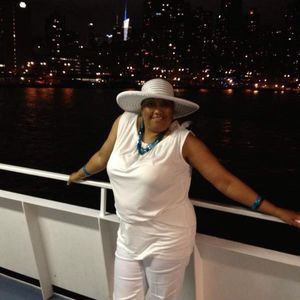 Meet your Posher, Beverly