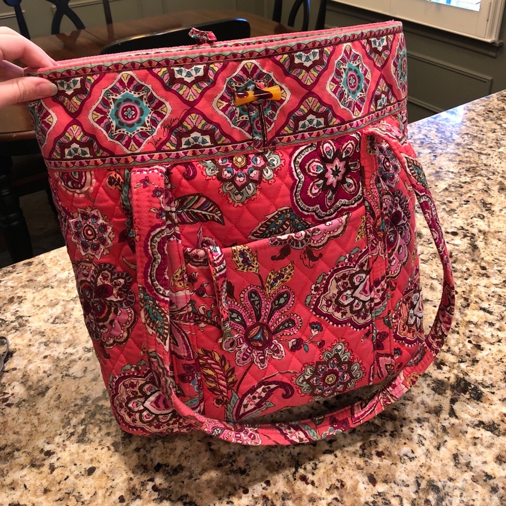 Vera Bradley tote