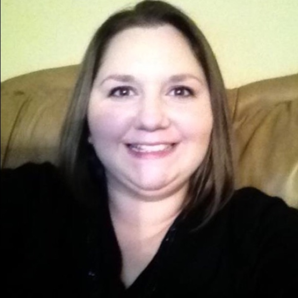 Meet your Posher, Angie